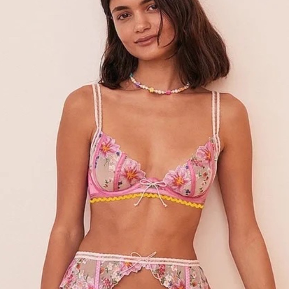 For Love And Lemons Plumeria Bouquet Bra Medium NEW - Picture 7 of 7